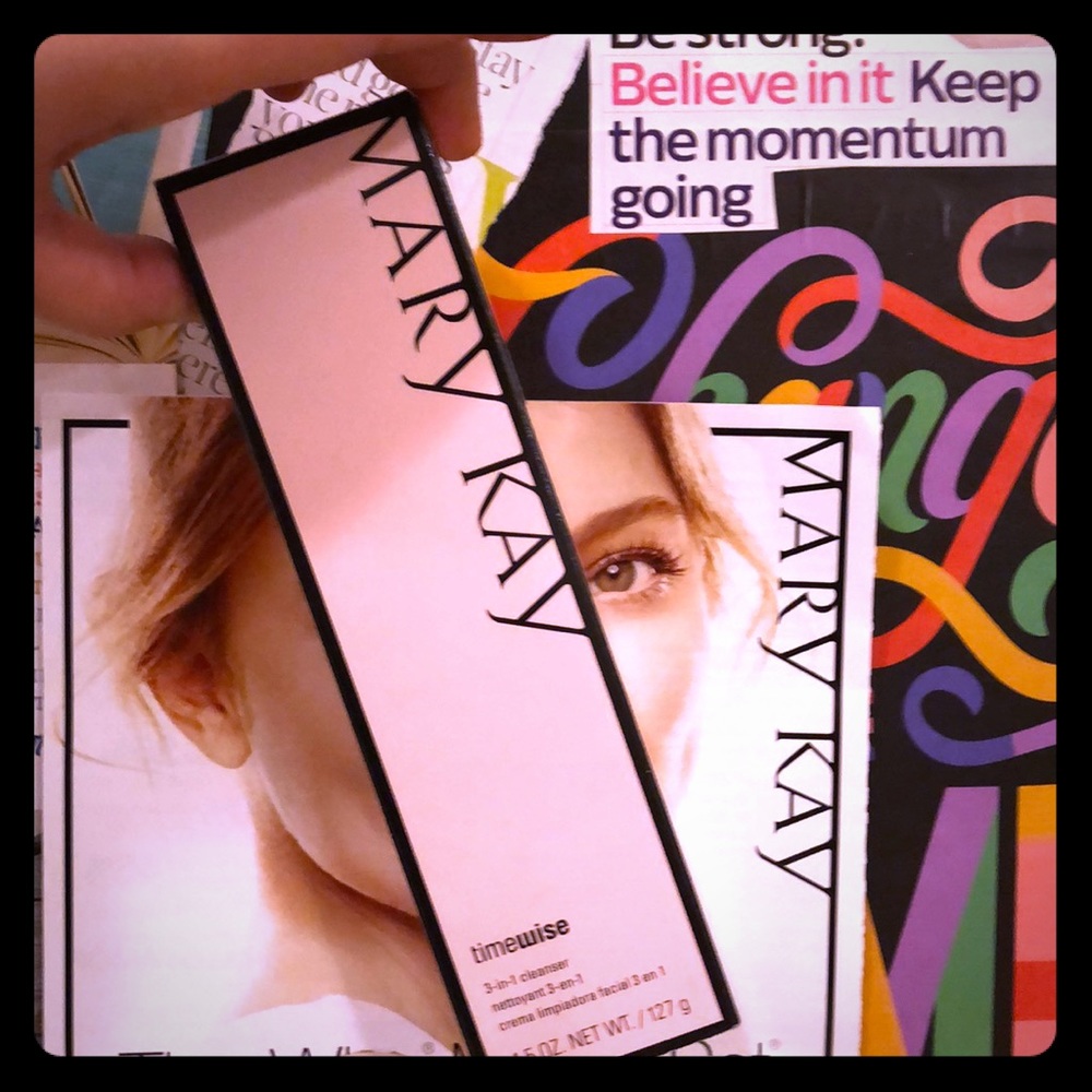3-in1 cleanser facial